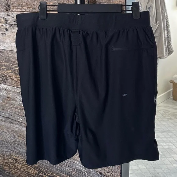 Lululemon License to Train 7β Lined Shorts β Black | Menβs L - Picture 3 of 14